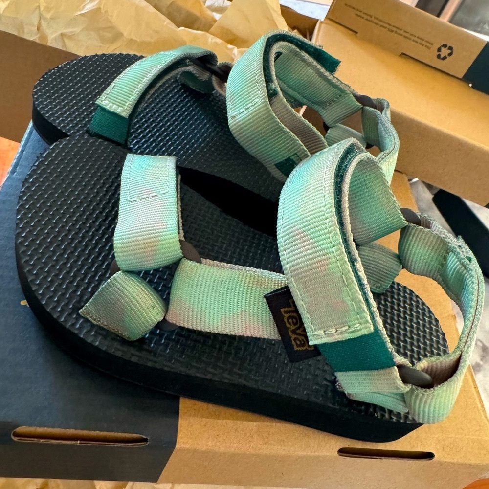 Teva sandals 9